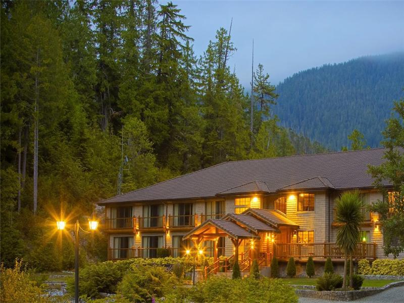 Eagle Nook Resort Уклуелет Екстериор снимка